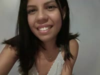 I’m that kind of person who loves to chat and talk about anything. I’m very curious, I talk a lot, and I like to help however I can, because seeing someone happy also makes me happy. I love nature, animals, and everything that brings a light, easy feeling. I like inventing things, laughing, and turning any simple moment into something nice. Anyone who spends a little time with me ends up realizing that I just want to talk and spread a bit of joy.