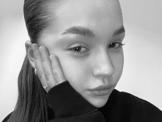 ArishaSky302