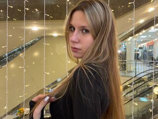 live webcam model LydaCentorino