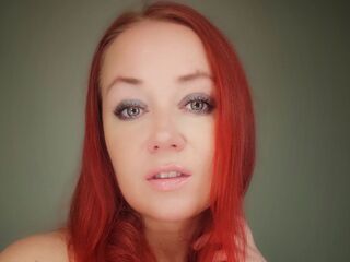 girl showing tits BarbieMuscle