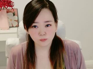 cam girl playing with vibrator ElenaRielle