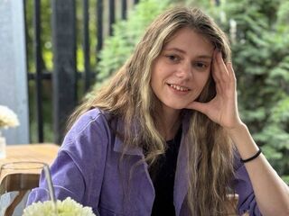 naked webcam girl masturbating MarinaRoloson