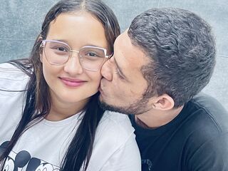 webcam couple videochat AnnaliaAndJeremy