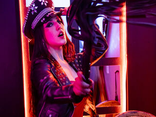 bdsm fetish live cam CleodoraNoir