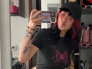 cam girl latex sex cam SaskiaVellour