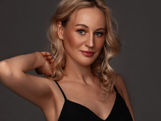 web cam chat AbeyAmaze