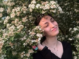 topless cam girl AdalineScavetta