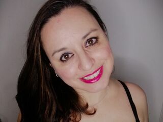 hot girl cam AdelaAlbaNatural