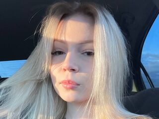 babe web cam AdellWaskey
