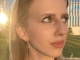 cam girl chat AishaSpringstead