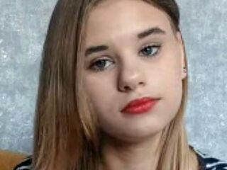 cam chatroom AlannaColdivar