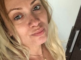 anal sex cam AlexyaRebeka