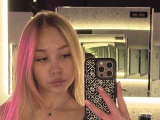 webcamgirl chat room AllureAngel