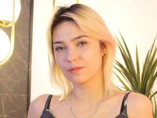 porn webcam photo AlysiaBennet