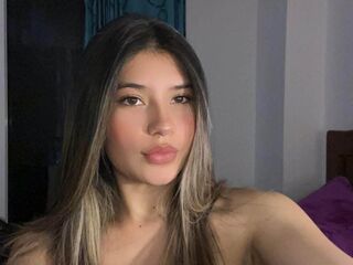 webcamgirl chatroom AmberCaos
