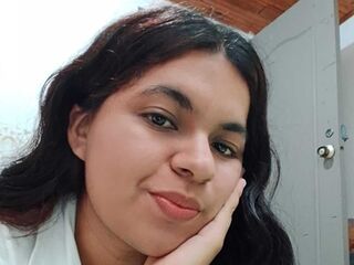 beautiful webcamgirl AmeliaRavens