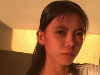naked camgirl AnnaGarcie