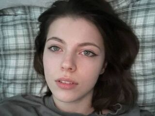 chat room picture AntoinetteCurtis
