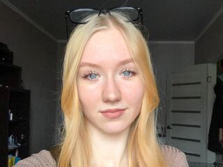 adult cam sex AvelinaSeide