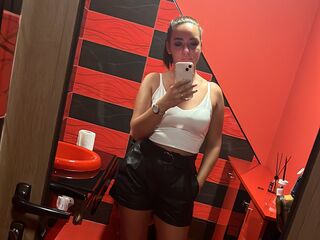 webcamgirl livesex BeatriceAgnes