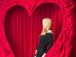 girl webcam show BellaButler