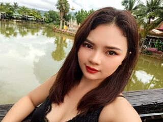 nude camgirl pic BellaElina