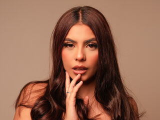 free live cam chat BellaEscobar