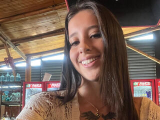 cam girl live cam BellaLeroi
