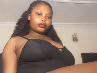 shower sex web cam BellaVine