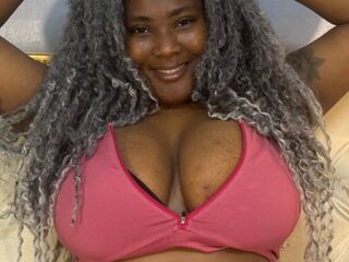 fingering girl cam BriankaGema