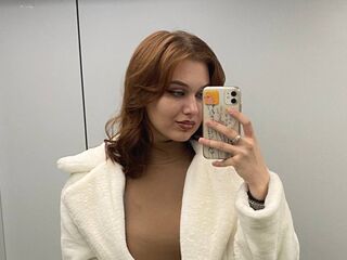 naked webcamgirl picture BrynnMeury