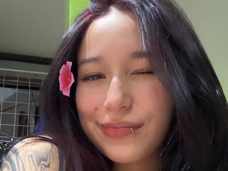 adultcam photo CamiLewit