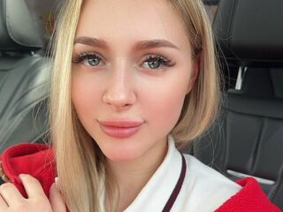 naked webcamgirl photo CandiceBless