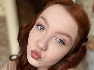 jasmin nude chatroom CarolynJoosy