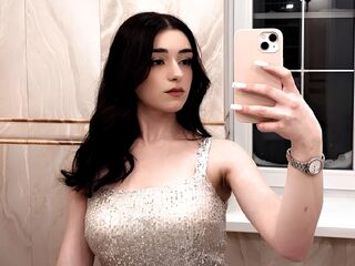 naughty cam girl masturbating CarriMaclachlan