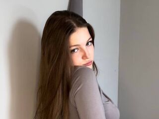 naughty camgirl fingering pussy CarterBella