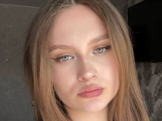 hardcore webcam show CarylonPreis