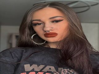 cam girl masturbating with sextoy CathrineBell