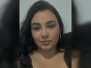 cam girl playing with vibrator CattalinaOwens