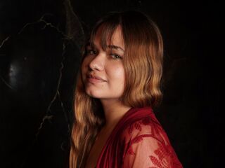 adult videochat room CharlotBlonde