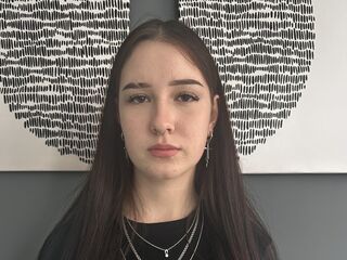 naked girl with webcam masturbating with dildo CharlotteFrazier