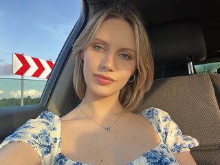 live cam girl CherryRose