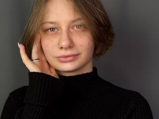 erotic cam CoraLamon