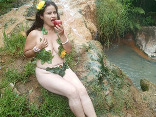 nude webcamgirl picture CrystallZane