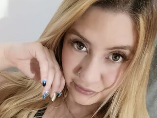 closeup web cam DanielaSage