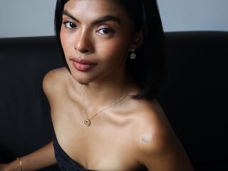 camwhore masturbating with sextoy DemiLevia