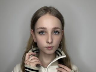 naked cam girl picture DessieBusche