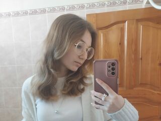 hot cam girl masturbating with vibrator EdrisWauters