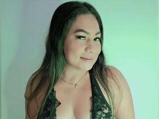 girl topless ElifMillers
