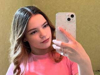 closeup cam ElmerRoche